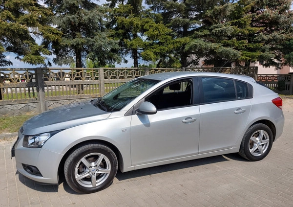 Chevrolet Cruze cena 22900 przebieg: 139000, rok produkcji 2012 z Płońsk małe 407